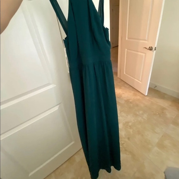 emerald green maxi dress - Picture 3 of 3